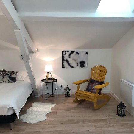 La Cabane Centre La Breche Wifi Calme Linge De Pressing Νιόρ Εξωτερικό φωτογραφία